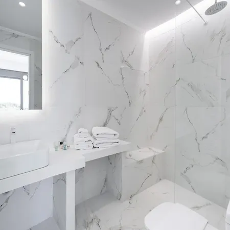 Gaia - Divine Private With Pool, Close To