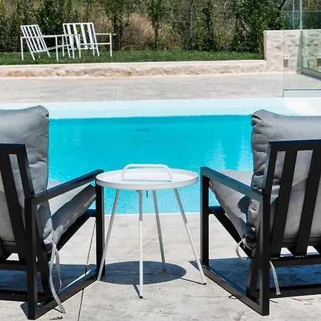 Gaia - Divine Private With Pool, Close To 圣爱奥尼斯米科