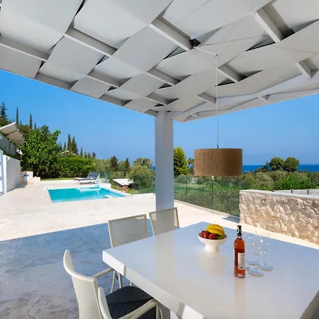 Луксозна вила Gaia - Divine Private With Pool, Close To